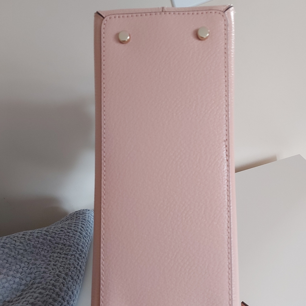 Handbag - Picture 11 of 13